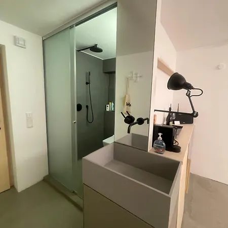 The Nano Pad - Small, Smart, Central Cologne Extérieur photo